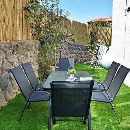 Meravsuite Migdal Exterior photo